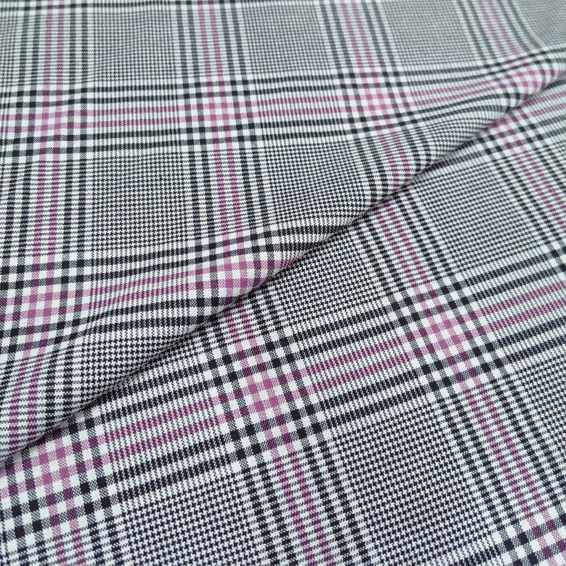 (L)62% Polyester, 33% Viscose, 5% Lycra