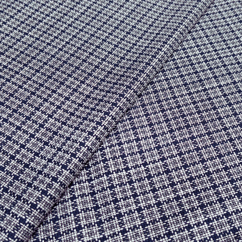 (T)64% Polyester, 34% Viscose, 2% Lycra