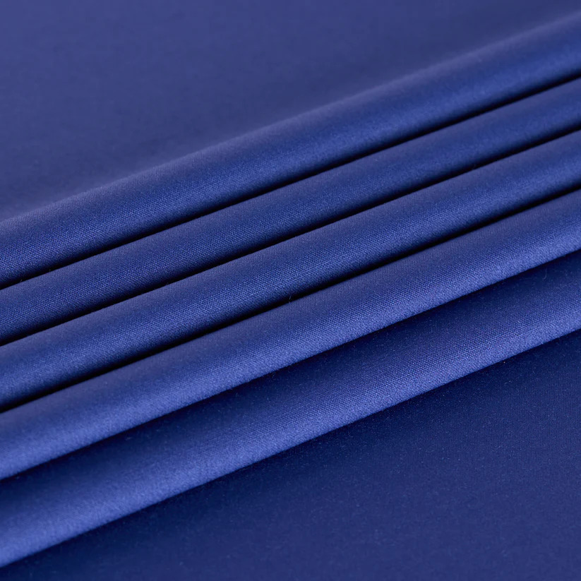 (ZZ)86% Virgin Wool, 10% Polyamide, 4% Lycra