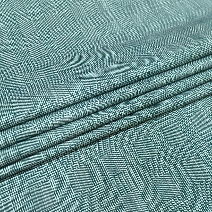 58% Polyester, 31% Viscose, 11% Linen (2)